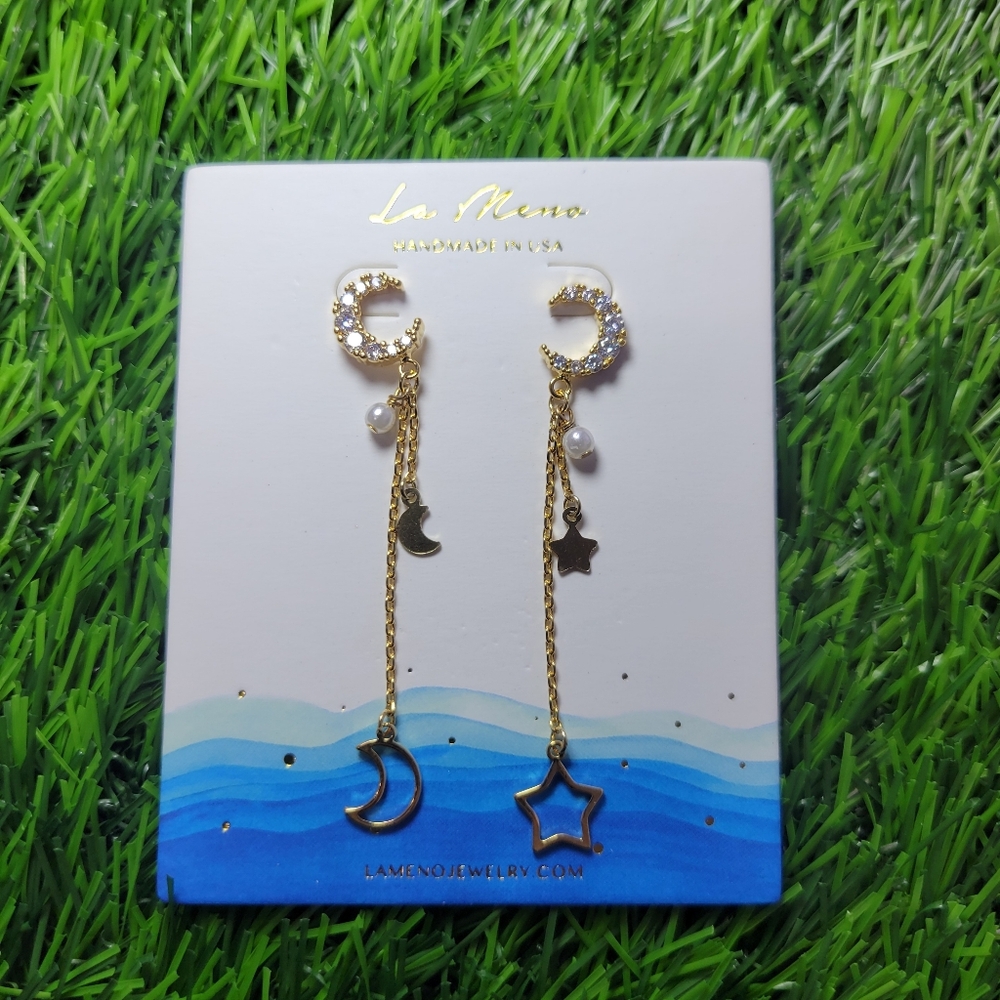 Moon & Star Asymmetric Earrings